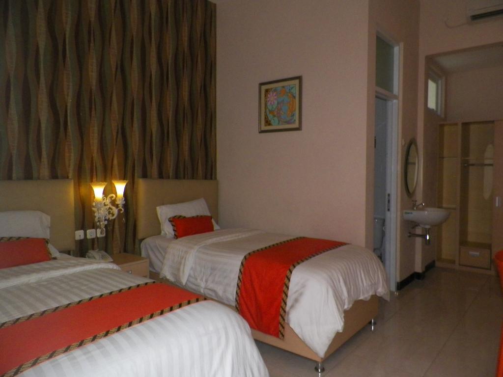 Ceria Boutique Hotel Maguwo Eksteriør billede