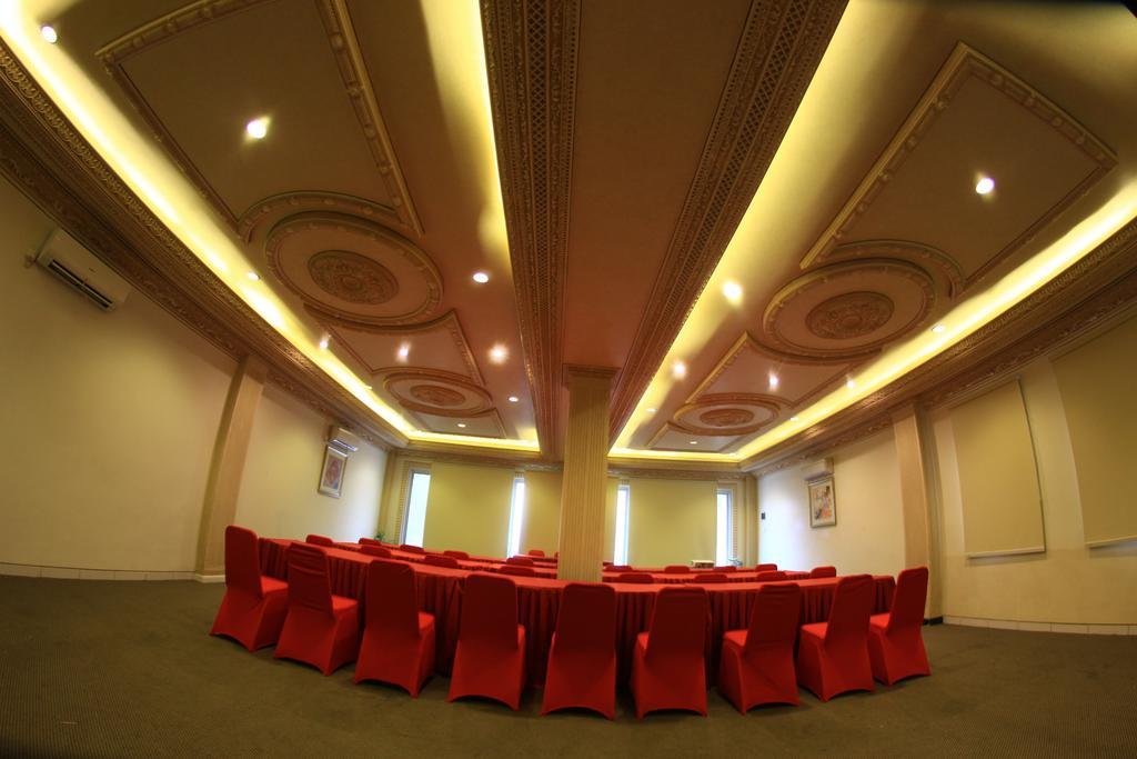 Ceria Boutique Hotel Maguwo Eksteriør billede