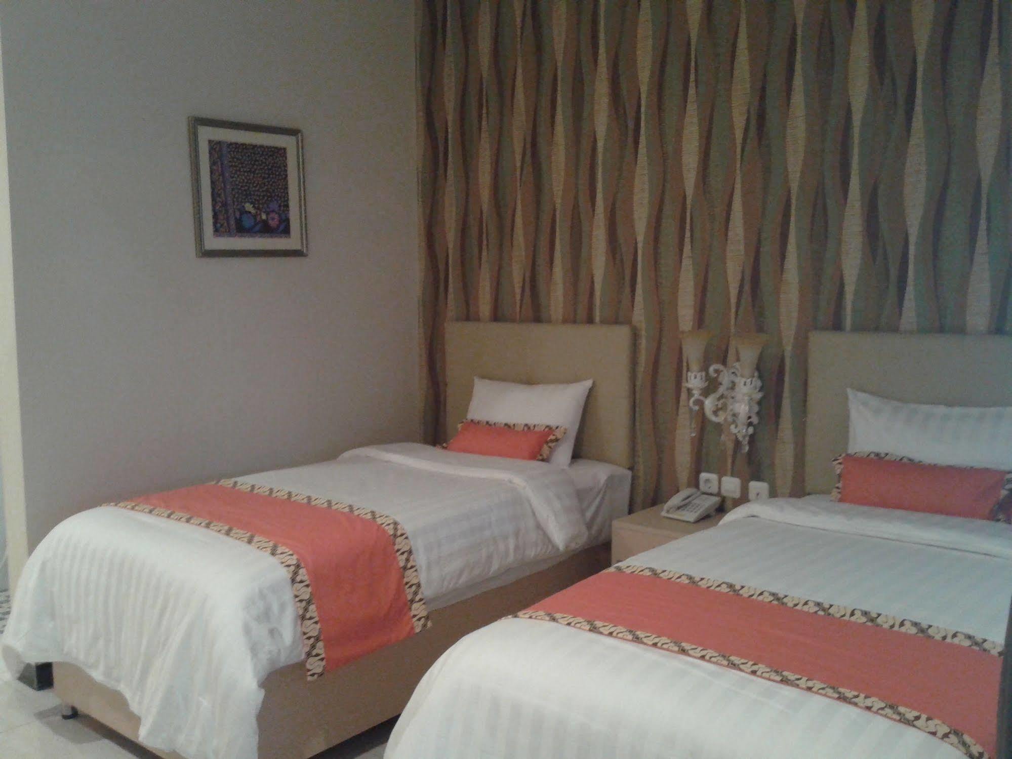 Ceria Boutique Hotel Maguwo Eksteriør billede